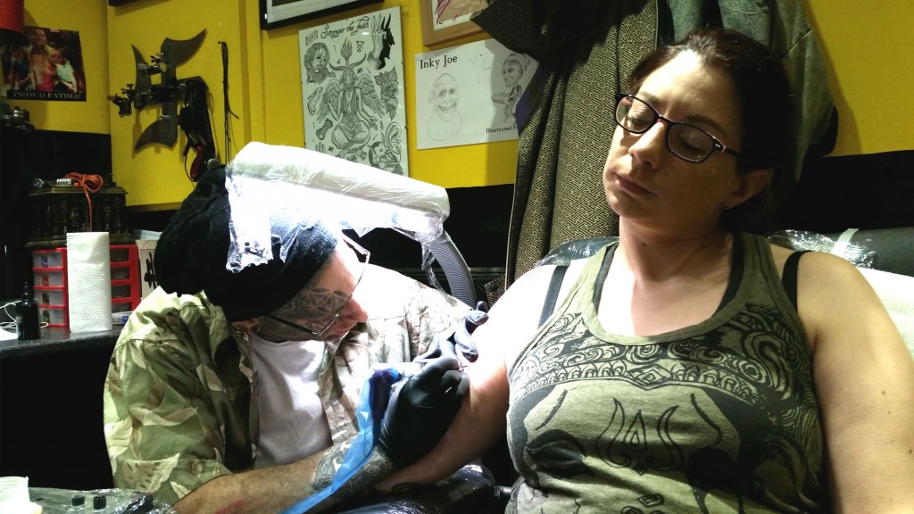 Tattoo under hypnosis Joe Hill, Benjamin Ryan, Sudbury Hypnosis